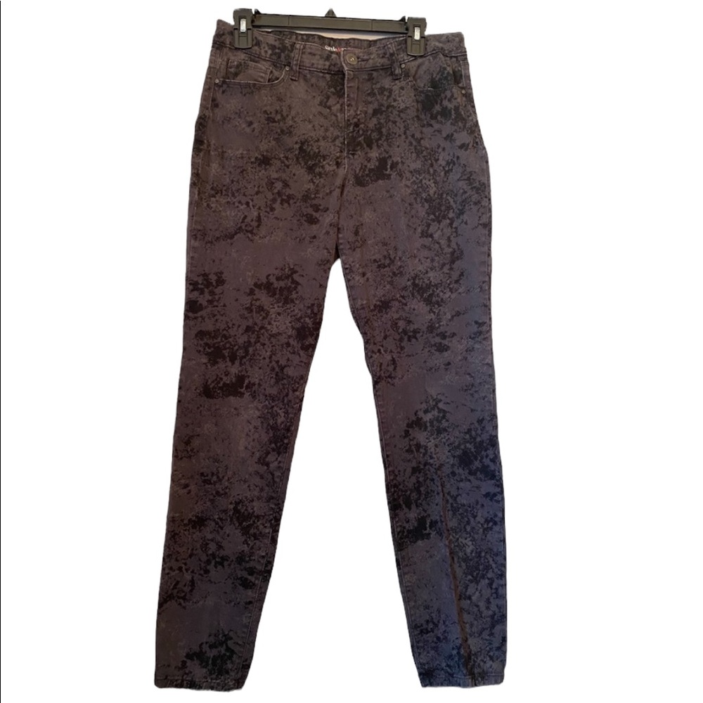 Style & Co Black and Gray Mottled Skinny Leg Jeans